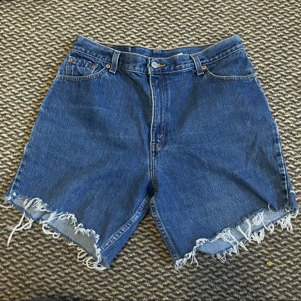90’s Levi’s 550 shorts